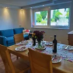 Apartmán Frankenherz-apartments - Premium Mit Terrasse, Nahe Playmobil-funpark & Zur Messe, Self-check-in Grosshabersdorf