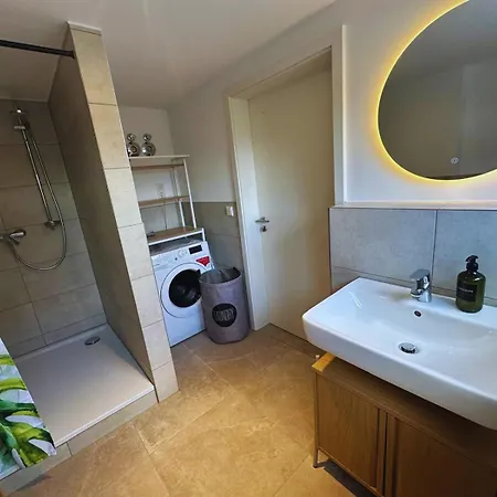 Apartment Frankenherz-apartments - Premium Mit Terrasse, Nahe Playmobil-funpark & Zur Messe, Self-check-in *
