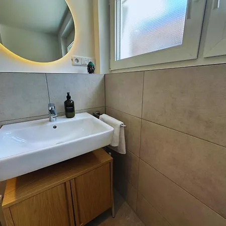 Frankenherz-apartments - Premium Mit Terrasse, Nahe Playmobil-funpark & Zur Messe, Self-check-in *