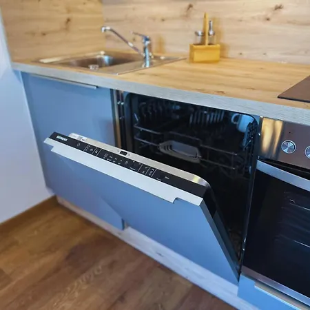 Apartment Frankenherz-apartments - Premium Mit Terrasse, Nahe Playmobil-funpark & Zur Messe, Self-check-in Grosshabersdorf